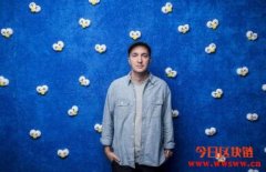 FTX Pay合作潮流艺术家KAWS，用数字货币支付登上巨型热